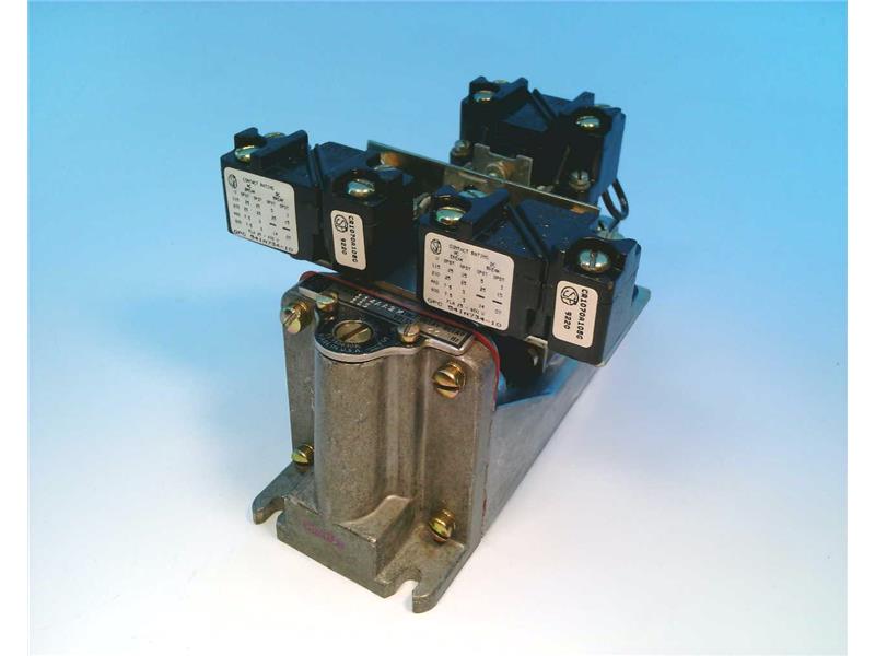 GENERAL ELECTRIC CR2820B114AA2