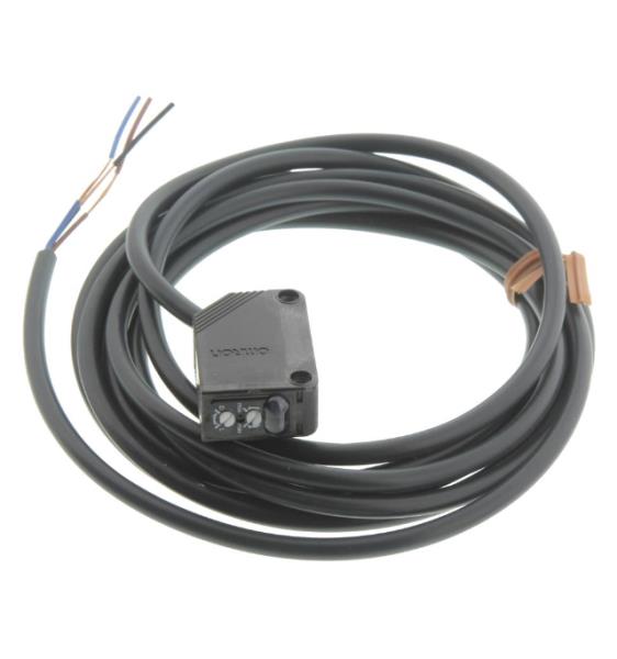 OMRON E3Z-D62 2M