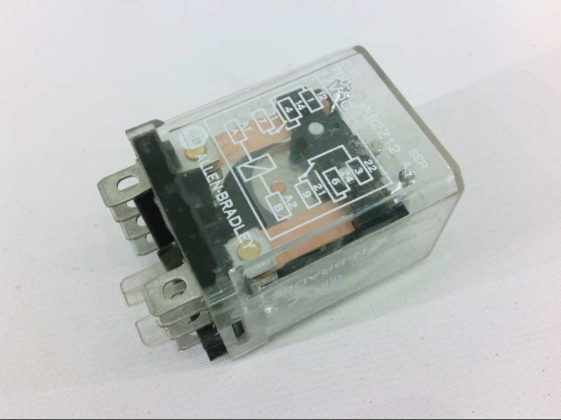 ALLEN BRADLEY 700-HHF62Z12