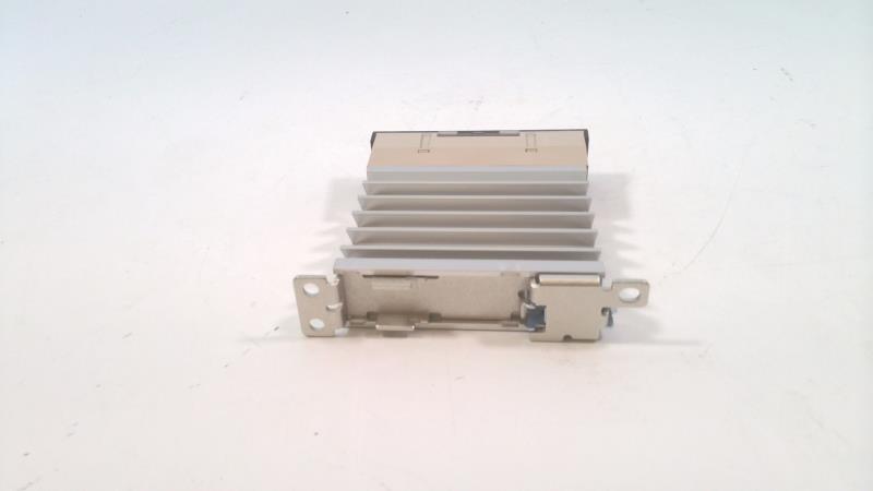OMRON G3PE-225B DC12-24 BY OMZ