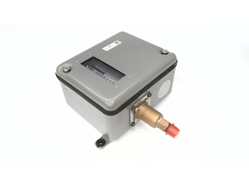 JOHNSON CONTROLS P80ABA-4C