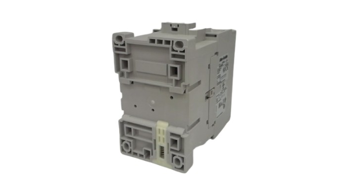 ALLEN BRADLEY 100-C85DJ00