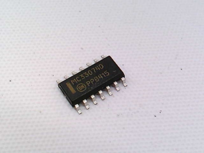 GENERIC MC33074D