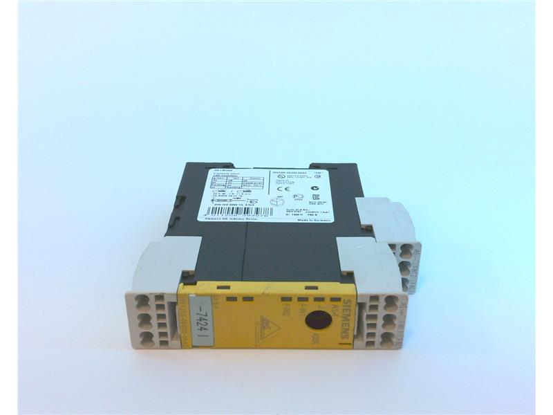 SIEMENS 3RK1205-0BG00-0AA2
