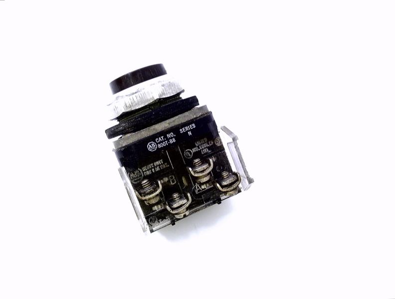 ALLEN BRADLEY 800T-B8A