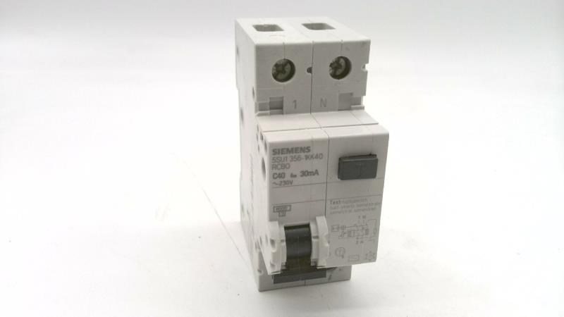 SIEMENS 5SU13561KK40