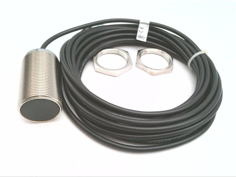 ALLEN BRADLEY 872C-M15BP30-E5