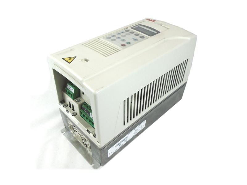 ASEA BROWN BOVERI ACS800-U1-0006-5+P901+V944