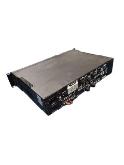 PEAVEY UMA 352