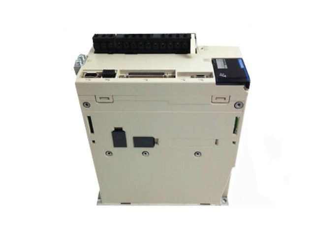 YASKAWA ELECTRIC SGD7S-7R6A00B202