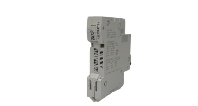 SCHNEIDER ELECTRIC M9F22170