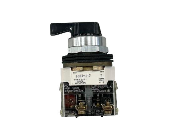 ALLEN BRADLEY 800T-J17D1