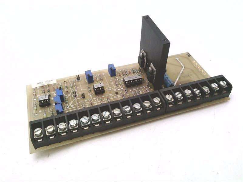 MOOG 122B142