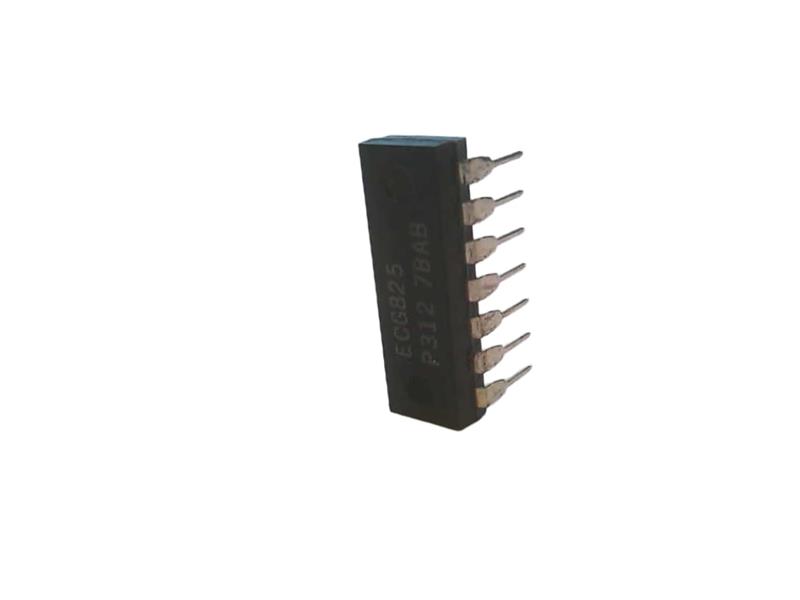 NTE825 by NTE