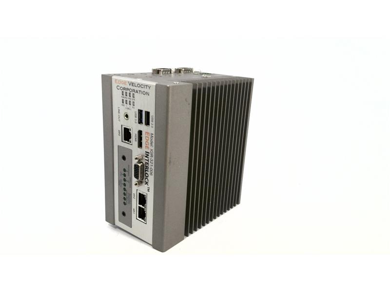 ADVANTECH UNO137GE3A06E-ES