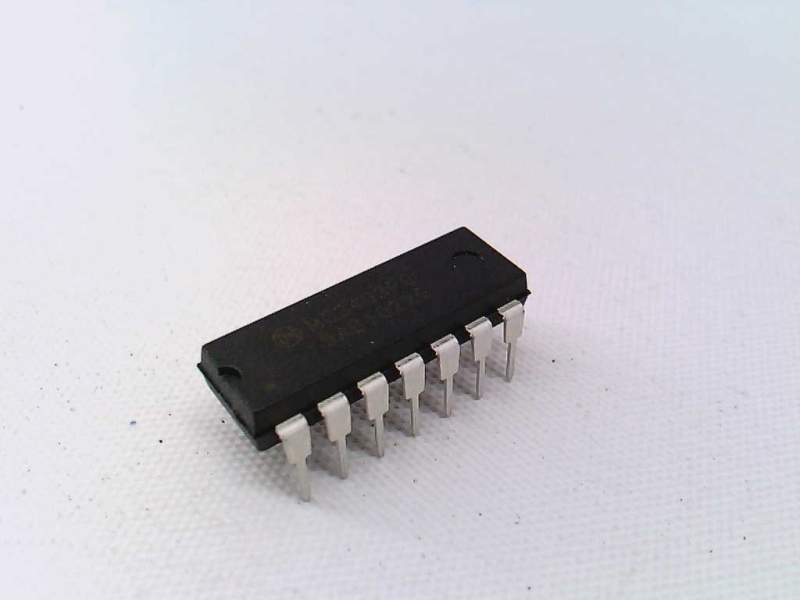 ON SEMICONDUCTOR MC3403PG