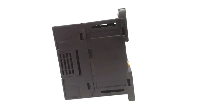 OMRON CP1L-M40DT-D