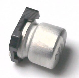 NICHICON UWX1C220MCL1GB