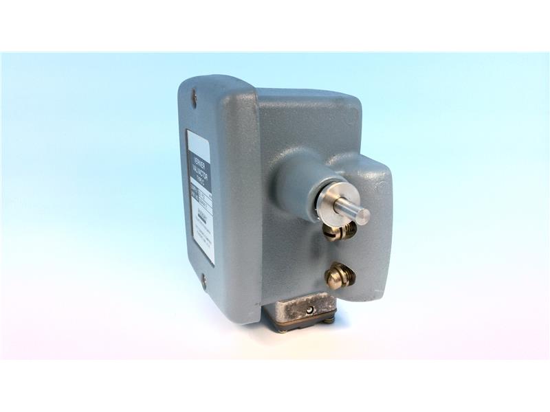 INVENSYS 03040412