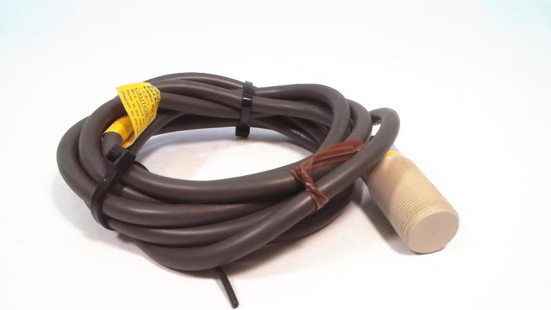 OMRON E2F-X5E1