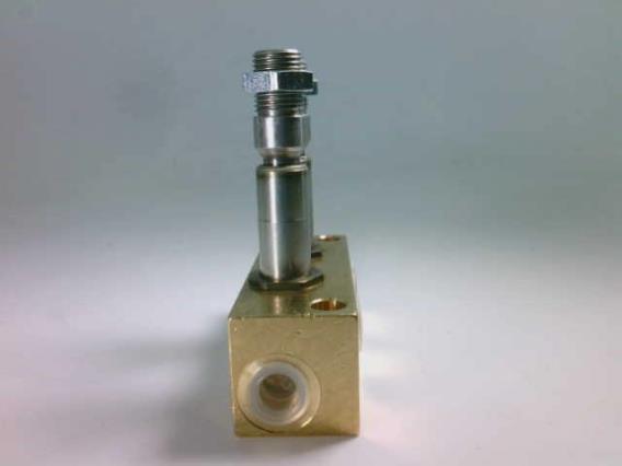 AVS ROMER 608812