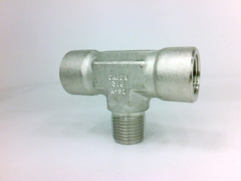 SWAGELOK SS-8-BT