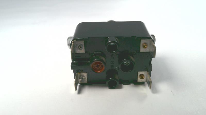 TYCO 9400-01Q128