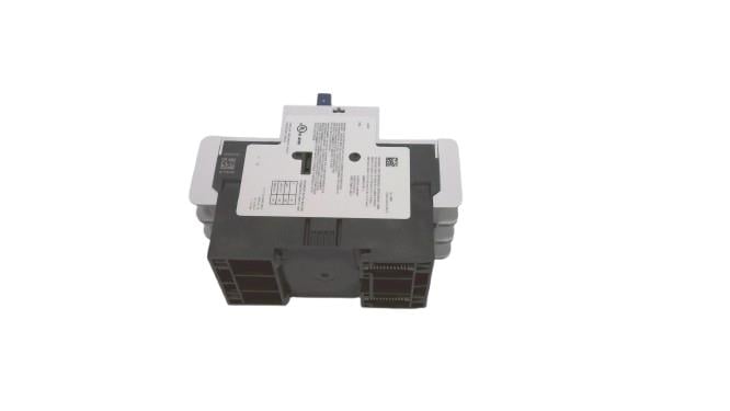 ALLEN BRADLEY 140UT-D7D2-B30