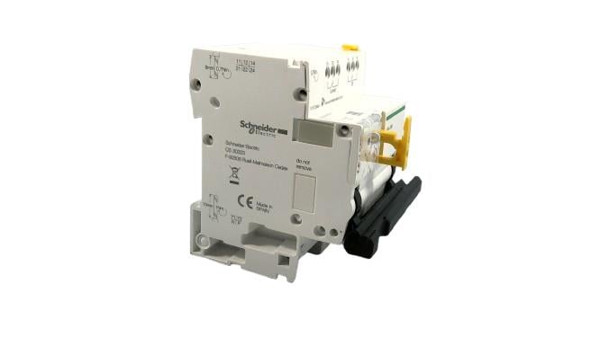 SCHNEIDER ELECTRIC A9C70132