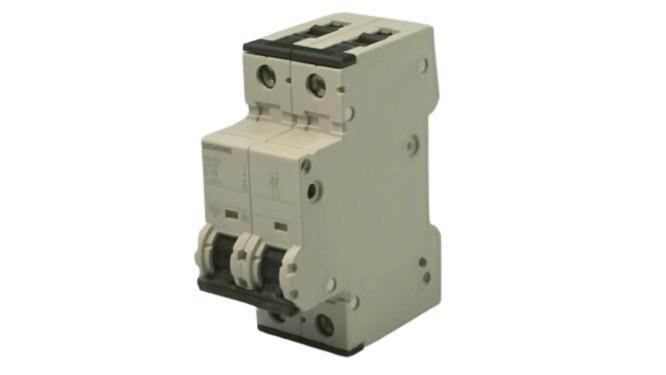 SIEMENS 5SY6213-7