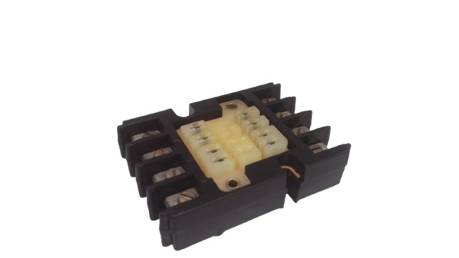 TE CONNECTIVITY E066
