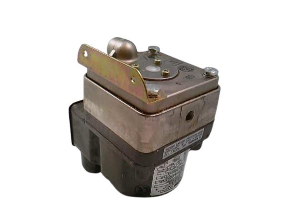 BARKSDALE DPD1T-A80SS