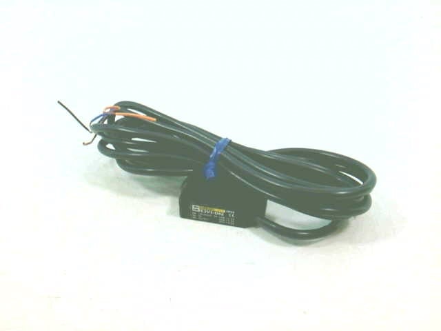 OMRON E3V3-D62