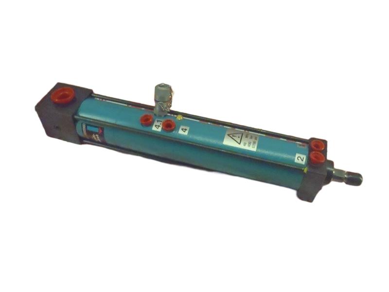 AT-01.00.100.00 par PRESSOTECHNIK