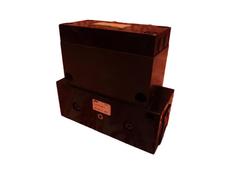 ML213101-REV-C par PHD INC