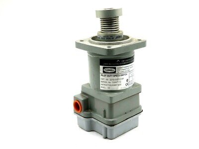 HUBBELL 2210-222CC13F