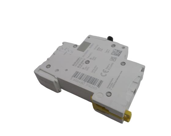 SCHNEIDER ELECTRIC A9F53120