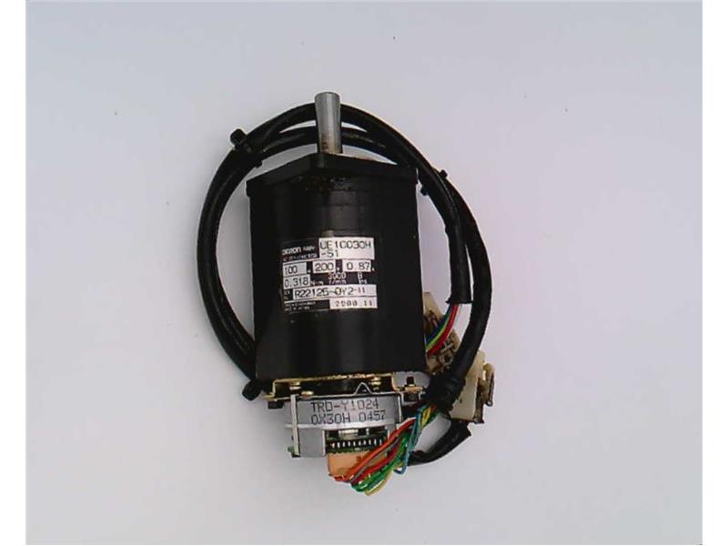 OMRON R88M-UE10030H-S1