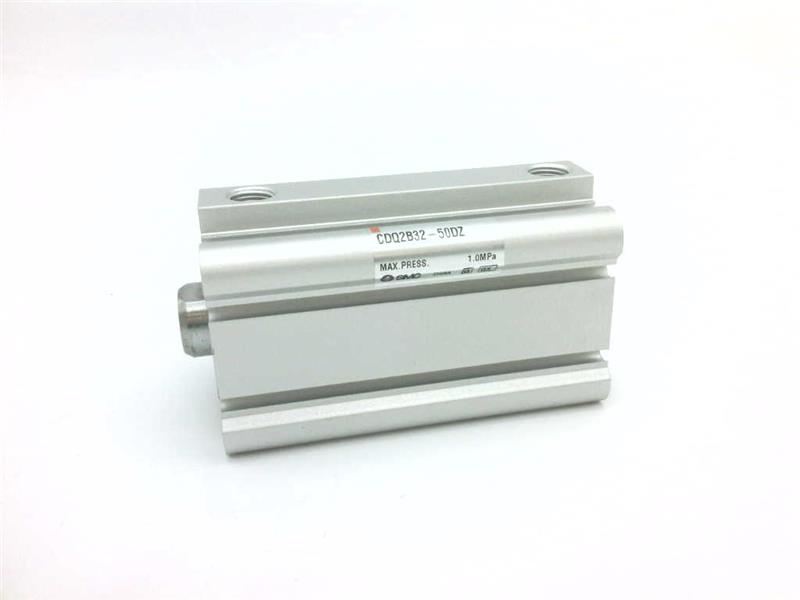 SMC CDQ2B32-50DZ