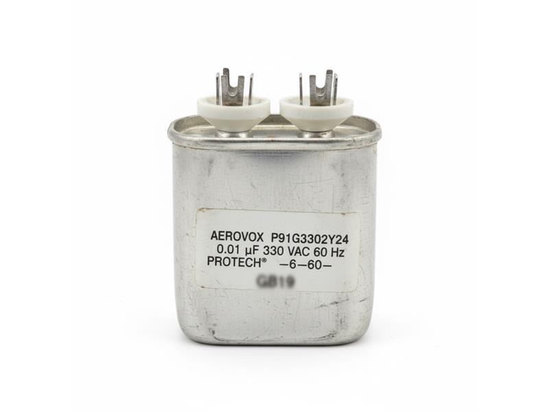 P91G3302Y24 par AEROVOX