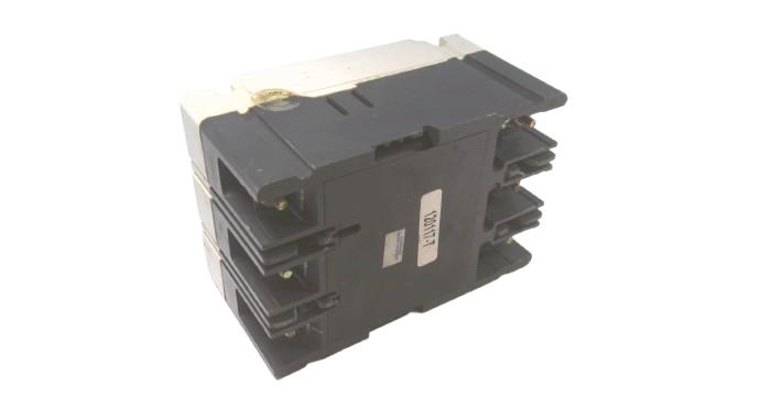EATON CORPORATION FDB3030S05