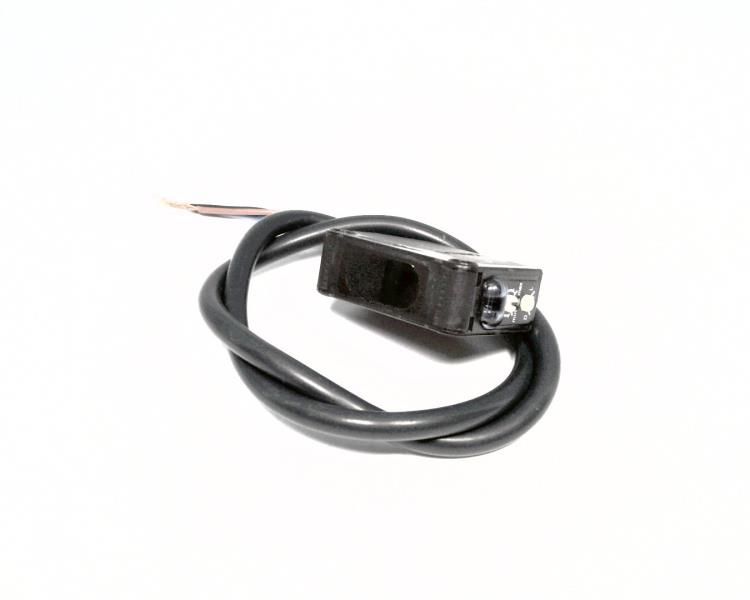 OMRON E3Z-D82 0.3M