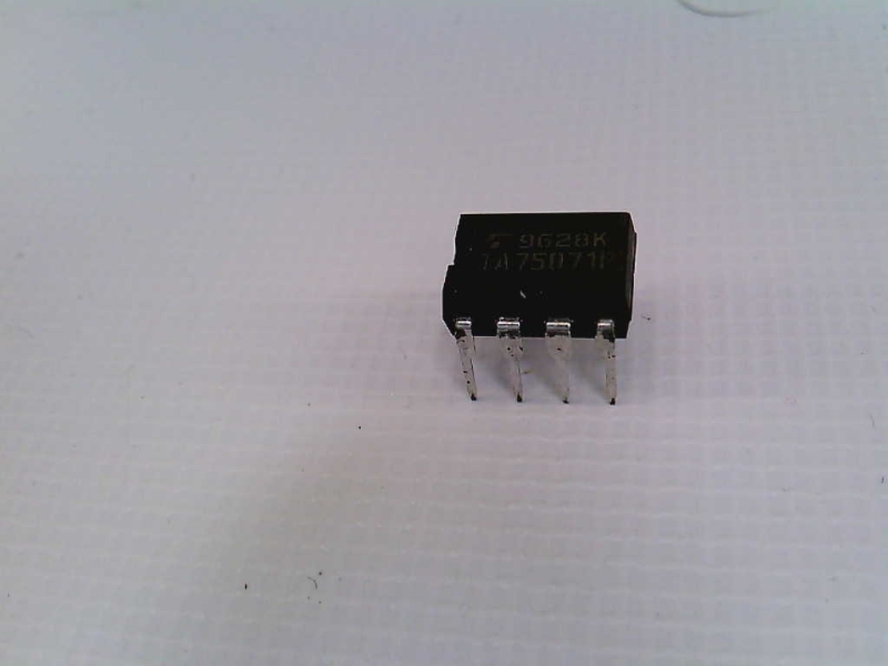 TOSHIBA TA75071P