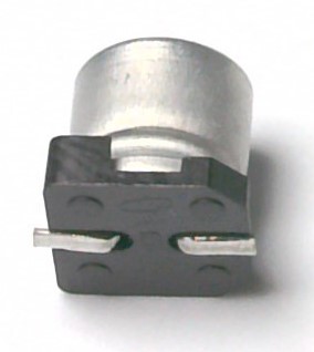 NICHICON UWX1C220MCL1GB