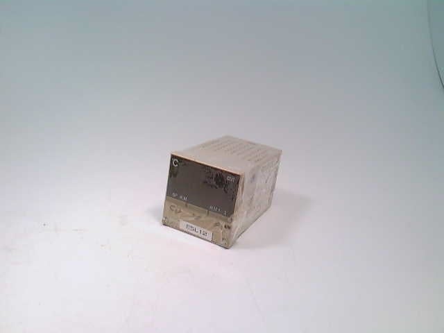 OMRON E5CS-R1GU-W AC100-240