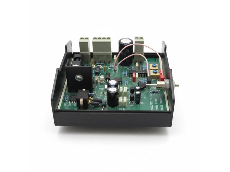 H4890P1654 por HARLAND SIMON