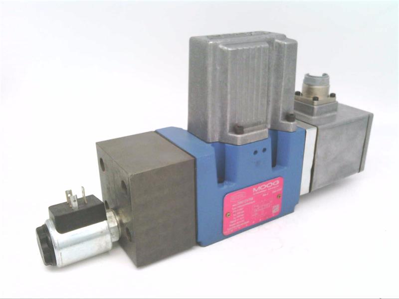 MOOG D661Z4756