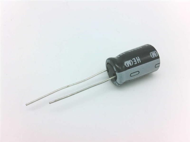 NICHICON UHE1A102MPD6