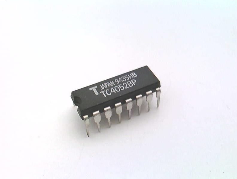 TOSHIBA TC4052BP