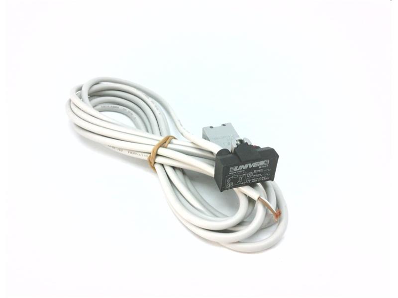 UNIVER GROUP KM-063100